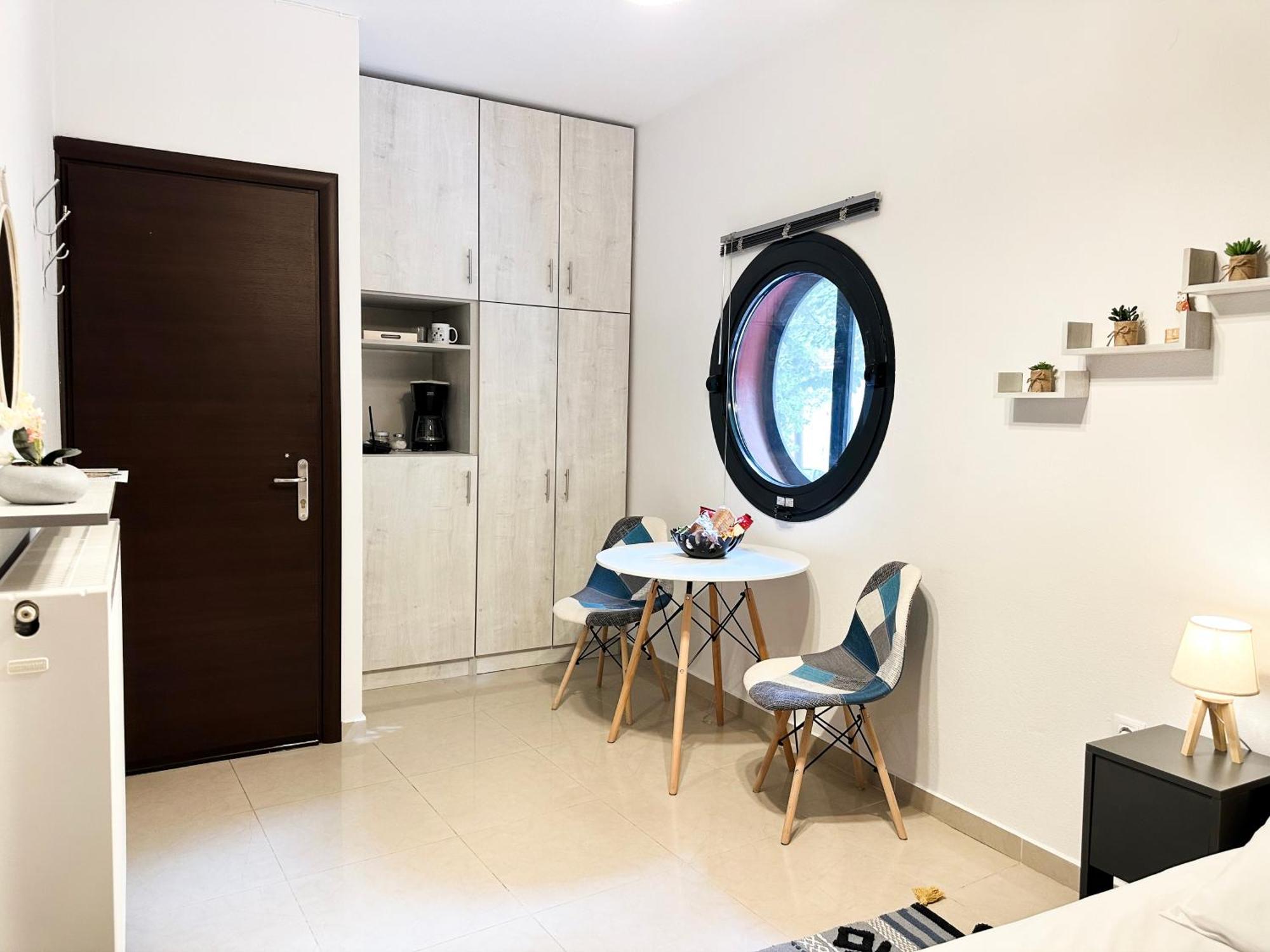 Central & Riverfront Room 1 Едеса Екстер'єр фото
