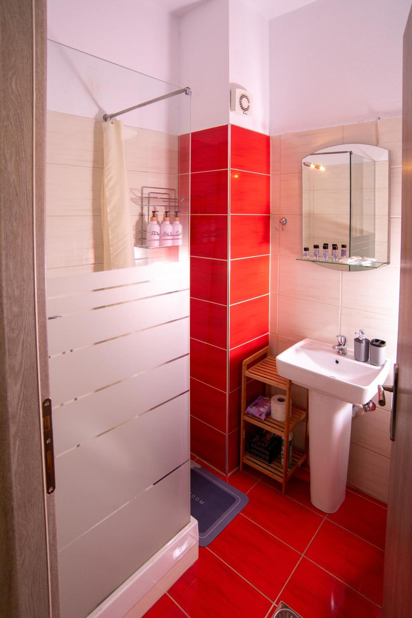 Central & Riverfront Room 1 Едеса Екстер'єр фото